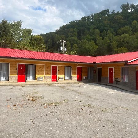 Mountain Inn ガトリンバーグ エクステリア 写真